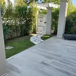 Le Village Tropezien